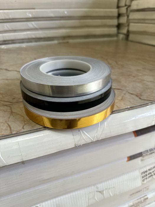 Лента самоклеящаяся отделочная для полов и стен, 50 метров