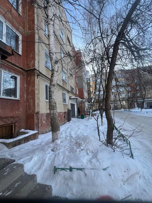 3 комн квартира в спальном районе