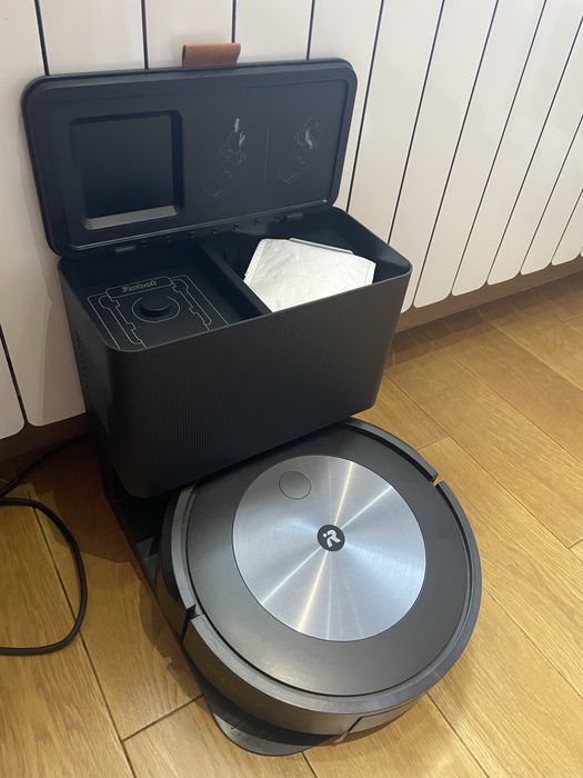 Irobot j7 робот