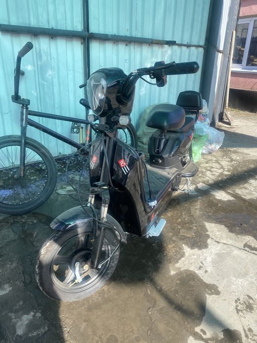 Продам электро скутер