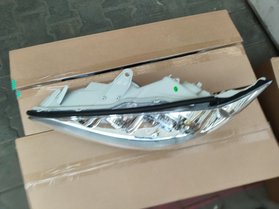 Камри 35 фара Европа