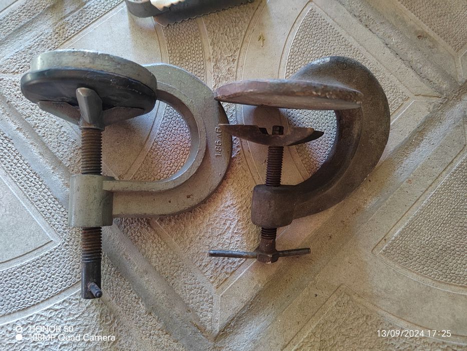 Стари инструменти