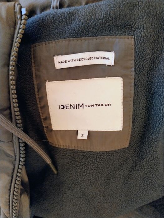 Светлозелено зимно яке