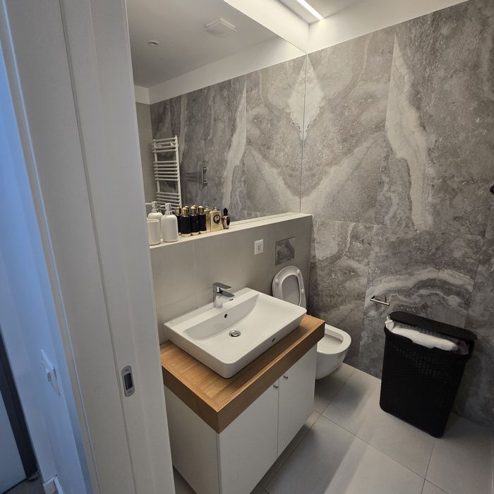 Curățenie apartamente după chiriași / înainte sau după mutare – Bucure