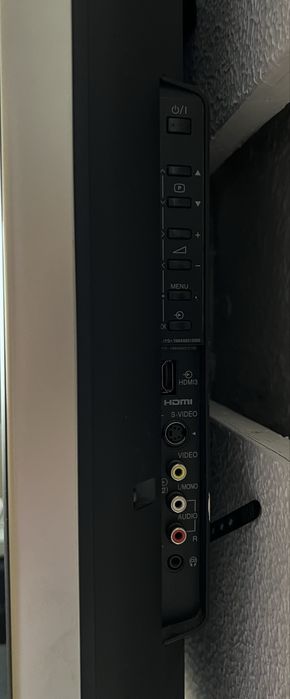 Телевизор TOSHIBA