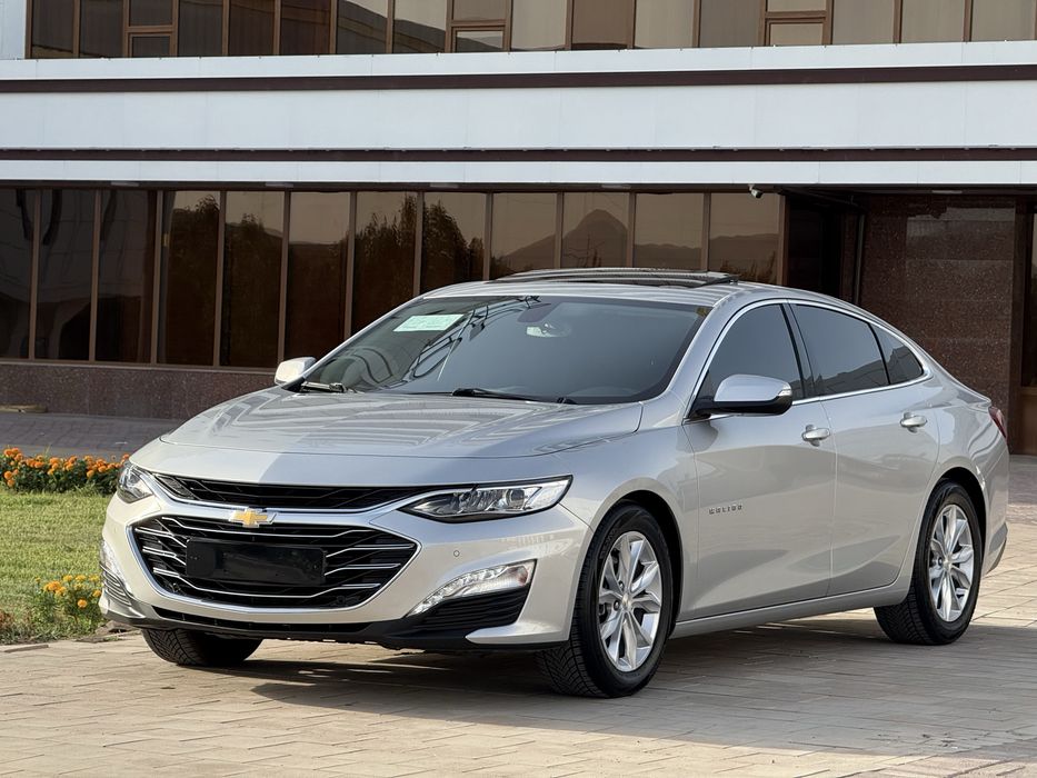 Chevrolet Malibu 2 Premier 2022