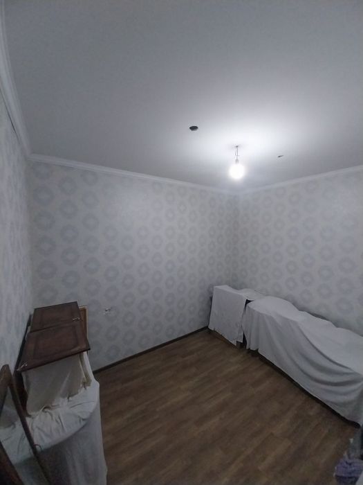 Nazarbek Tarnovda hovli sotiladi