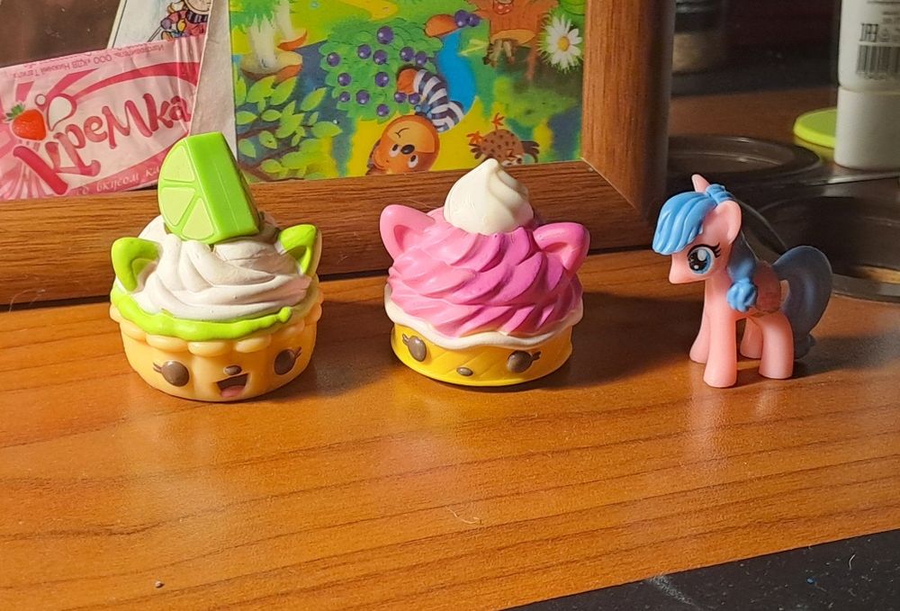 продам фигурки num nums и пони