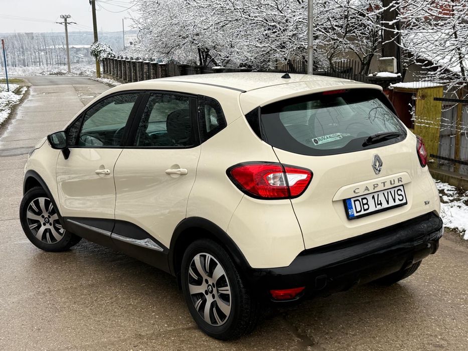 Renault Captur 0.9 tce inmatriculat ro unic proprietar