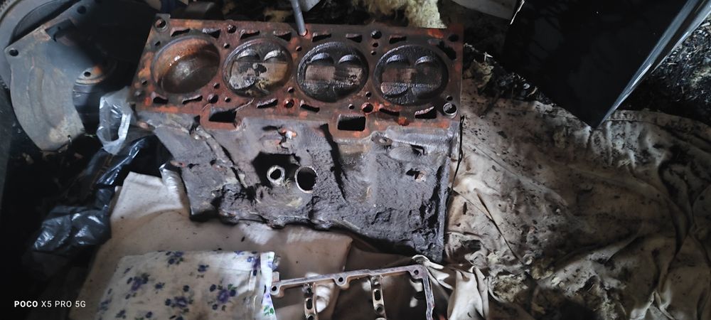 Продам ГБЦ под ремонт