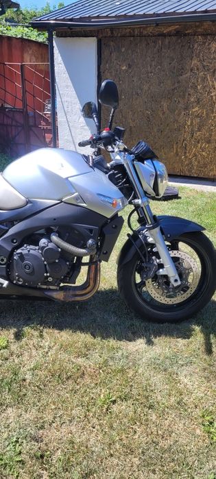 Suzuki GSR 600 stare perfectă