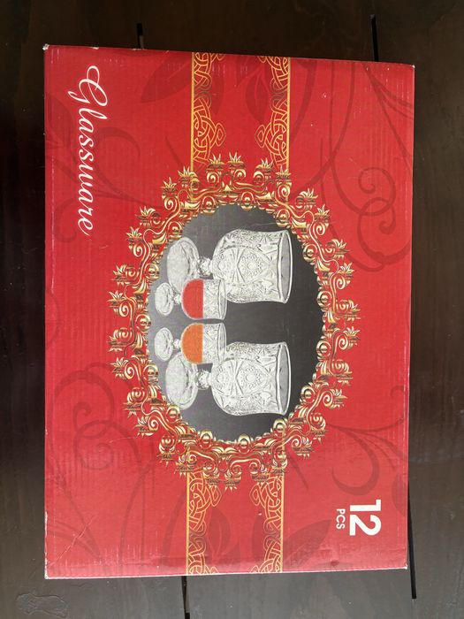 Различни видове вазичаши,фруктиера