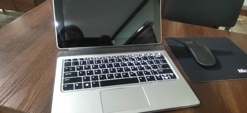 Hp elite X2 noutbooki, sensorlik