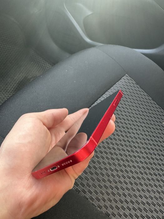 Срочно продам iPhone 13(Айфон13)