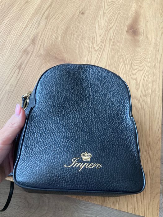 Дамска раница (естествена кожа)