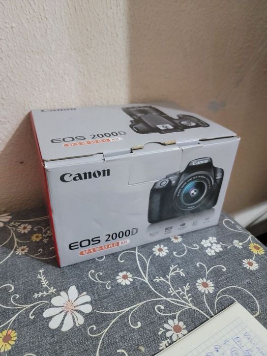 Canon eos 2000d yangi