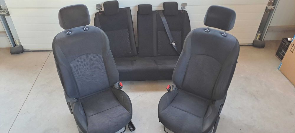 Салон Nissan Juke 2011г