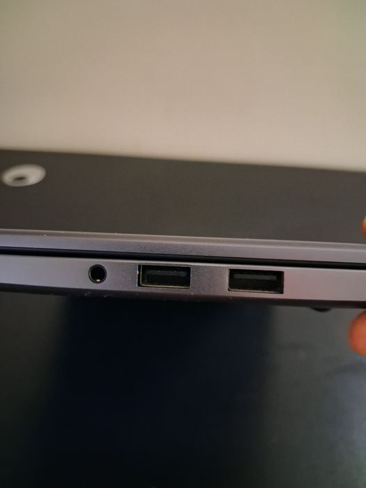 Huawei matebook d15
