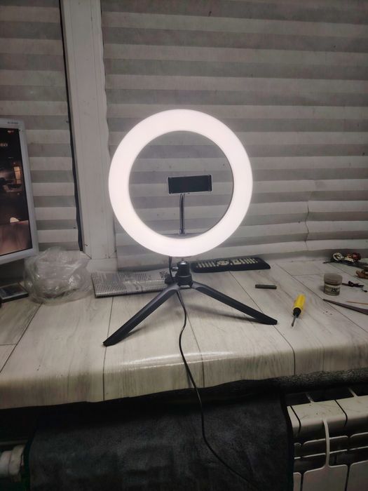 Продам селфи лампу
