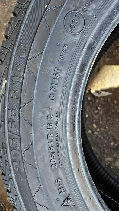 anvelope 205/65/16c CONTINENTAL iarna