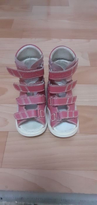 Ортопедический обувь