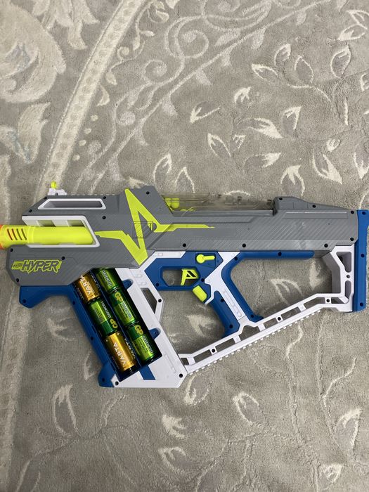 Продам почти новый детский игрушка бластер Nerf Hyper Mach 100
