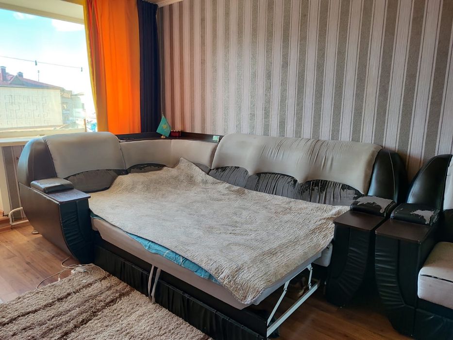 Диван отдам даром, самовывоз