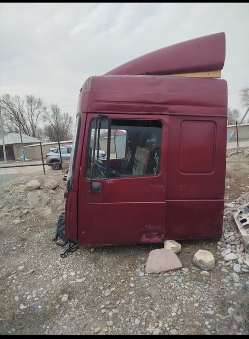 ДАФ-95  кабина  шірік жоқ