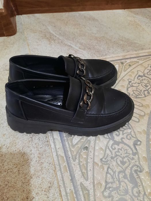 Продам обувь в очень хорошем состоянии