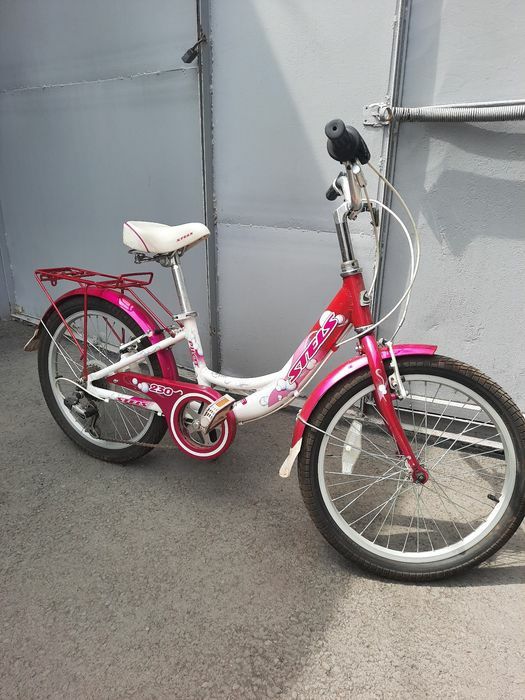 Фирменный алюминиевый вело для девочки