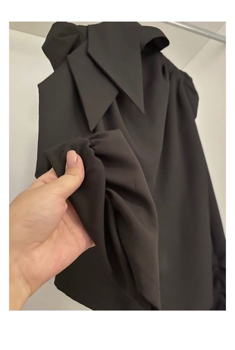 очень элегантная Блузка