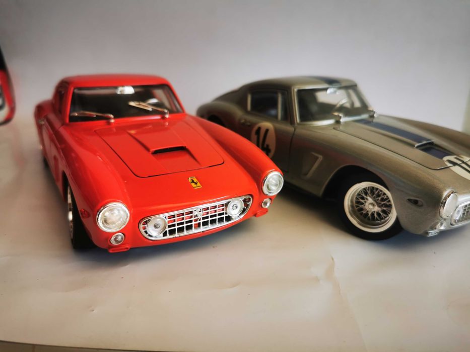 Ferrari 1:18 Ферари