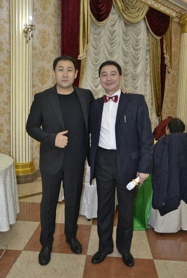 Алматы на к/р тамада