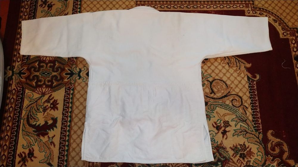 Продам х/б куртки от кимоно