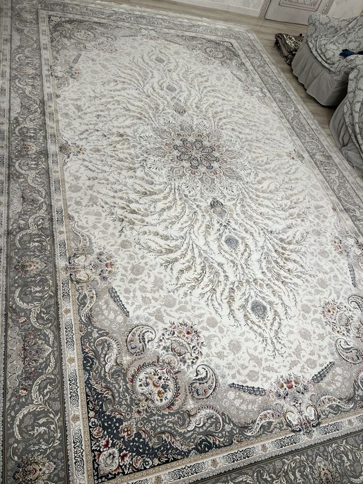 Продам Ковёр для гостиной пр Иран