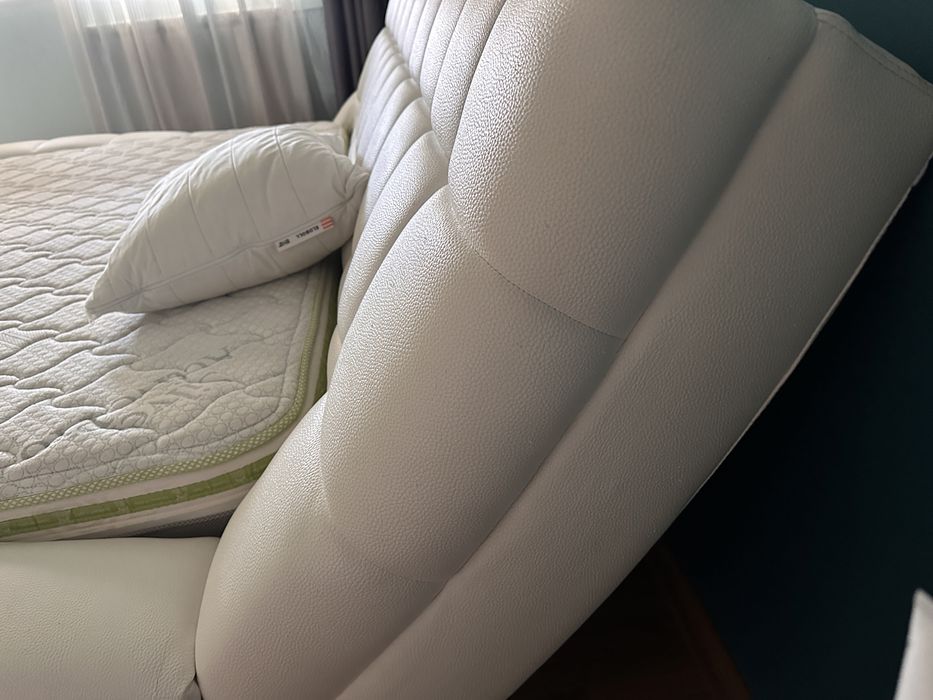 Спалня с двулицев матрак Нани 200х180