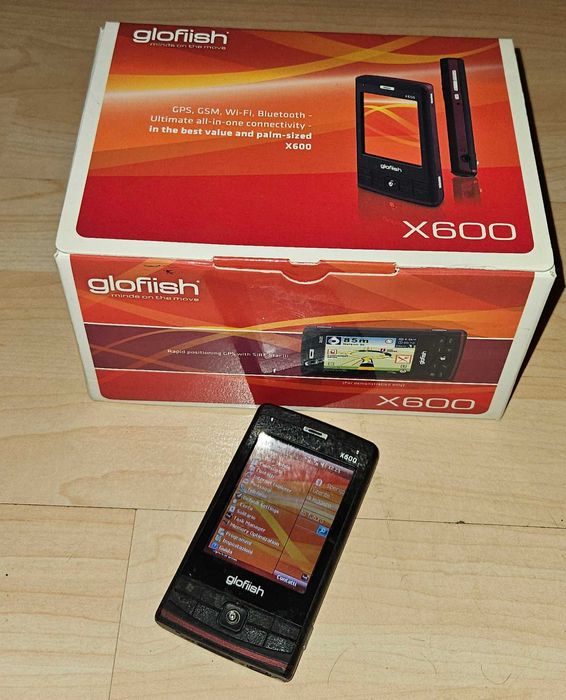 Ретро Windows телефони HP, Glofiish