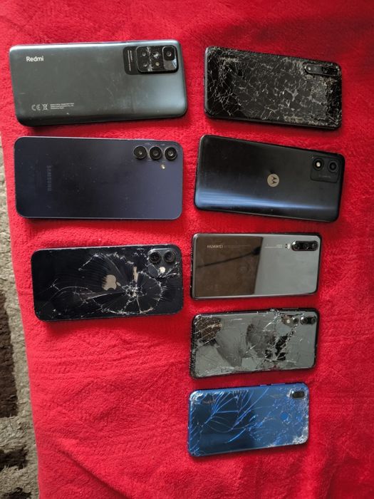 8 telefoane pentru piese sau reparație ecrane sparte 20 lei buc