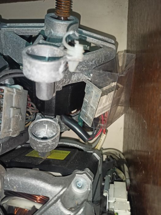 Двигатель стиральной машины