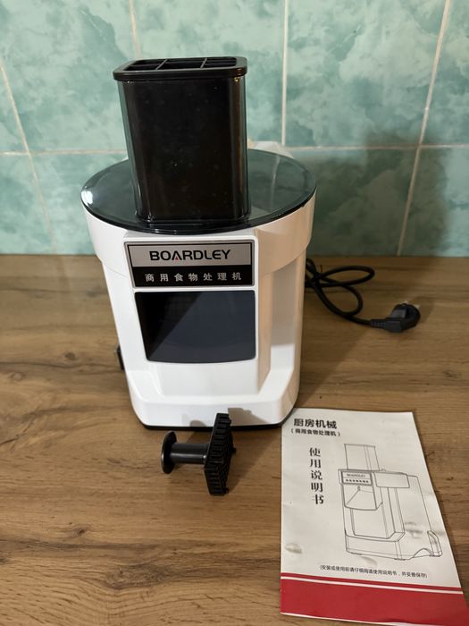 Электрический измельчитель