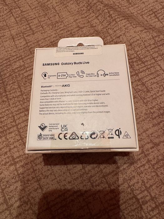 Casti Buds live black onyx