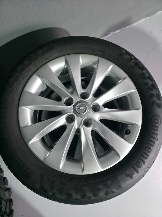 Roti Jante + Anvelope VARA - 5x110 16'' - 205/55/16 Continental - Oem Opel Astra H / Opel Zafira / Opel Meriva - Stare Excelenta !