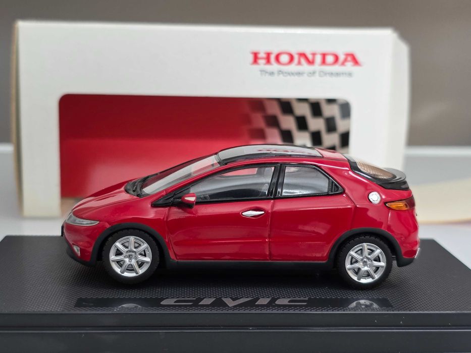 Macheta Auto 1/43 EBBRO Dealer Edition Honda Civic 5D