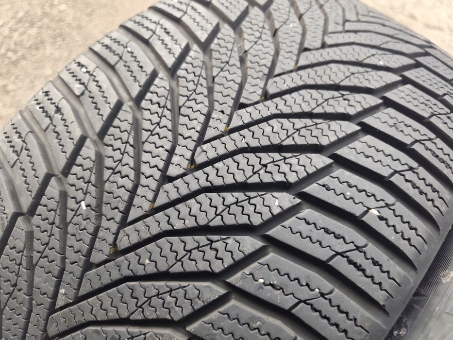 245/45/19" 4бр Nexen winguard sport 2,dot1719.7mm