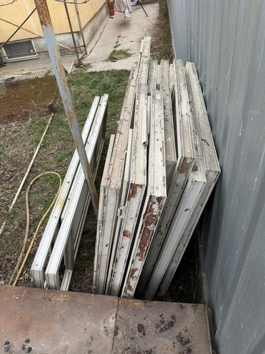 Пластик терезелермен есіктерктер