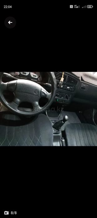 Гольф 3.  1,6 сатылады