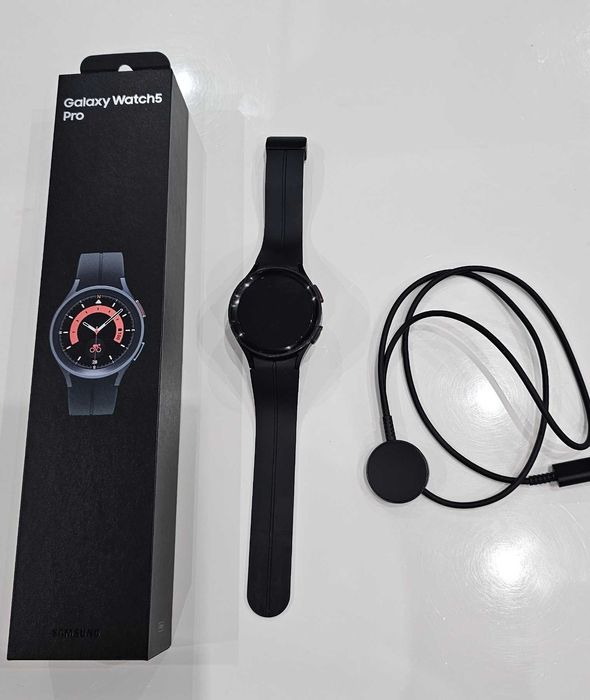 Смарт часовник SAMSUNG GALAXY wach5 pro