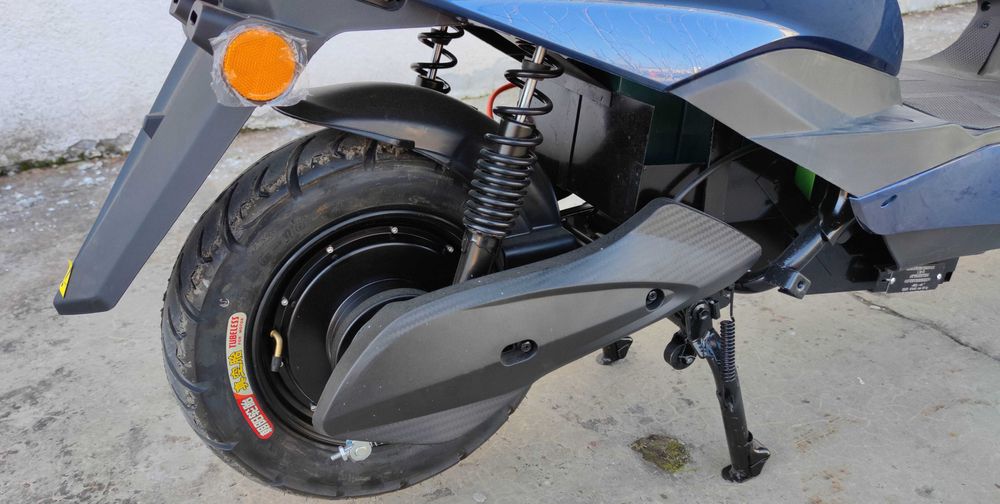 Електрически скутер модел ZG-S-2000W  с регистрация в КАТ