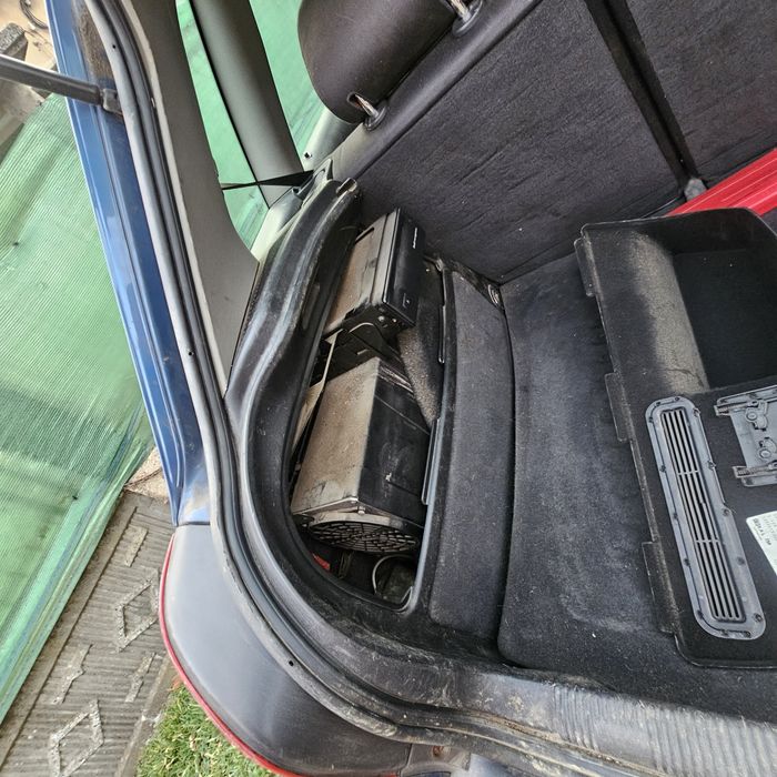 А3 8л феиса 1.9 131 к.с ASZ
на части само