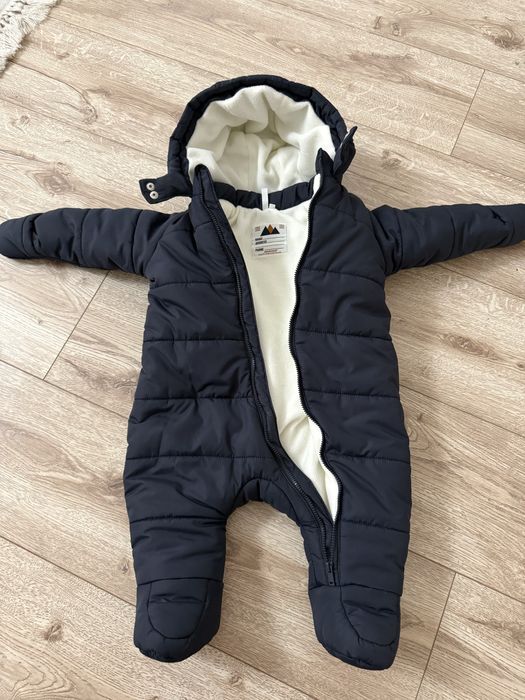 Продам детский комбинезон